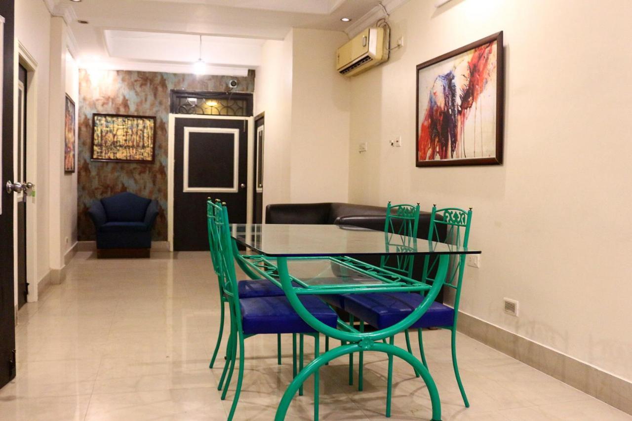 Crossroads Hotel โกลกาตา ภายนอก รูปภาพ