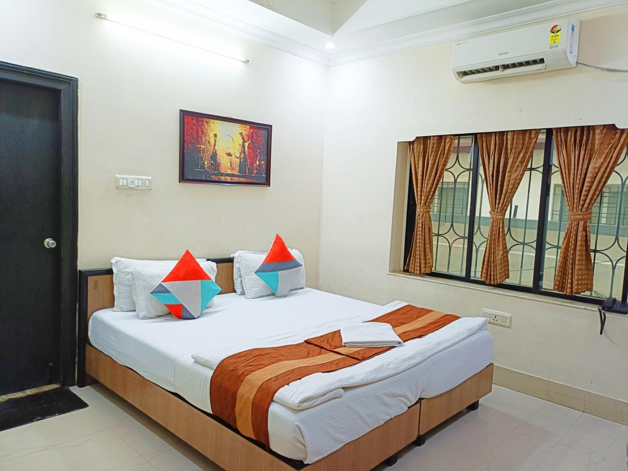 Crossroads Hotel โกลกาตา ภายนอก รูปภาพ